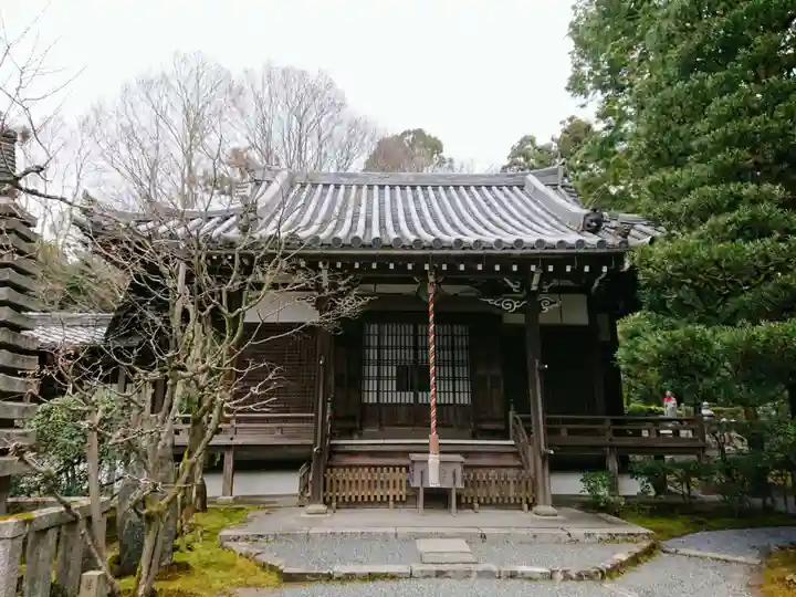 一條殿 新善光寺の本殿・本堂