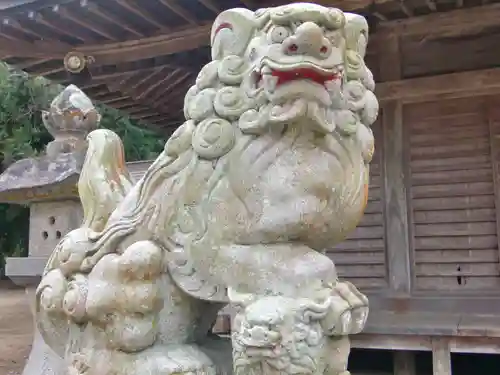 海上八幡宮の狛犬