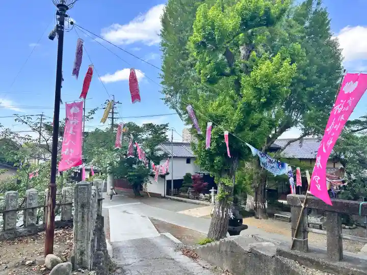 福島八幡宮の{uncategorized: "未分類", other: "その他", undefined: "問題あり", building: "その他建物", grave: "お墓", sacred_gate: "鳥居", guardian: "狛犬", statue: "像", buddha: "仏像", history: "歴史", nature: "自然", garden: "庭園", animal: "動物", pagoda: "塔", temizu: "手水舎", mountain_gate: "山門・神門", sanctuary: "本殿・本堂", subordinate: "末社・摂社", art: "芸術", scenery: "景色", jizo: "地蔵", ema: "絵馬", goshuin: "御朱印", omikuji: "おみくじ", items: "授与品その他", amulet: "お守り", goshuincho: "御朱印帳", eats: "食事", festival: "お祭り", votive_dance: "神楽", shichigosan: "七五三参", wedding: "結婚式", experience: "体験その他", initially: "初詣", around: "周辺", anti_infection: "感染症対策"}