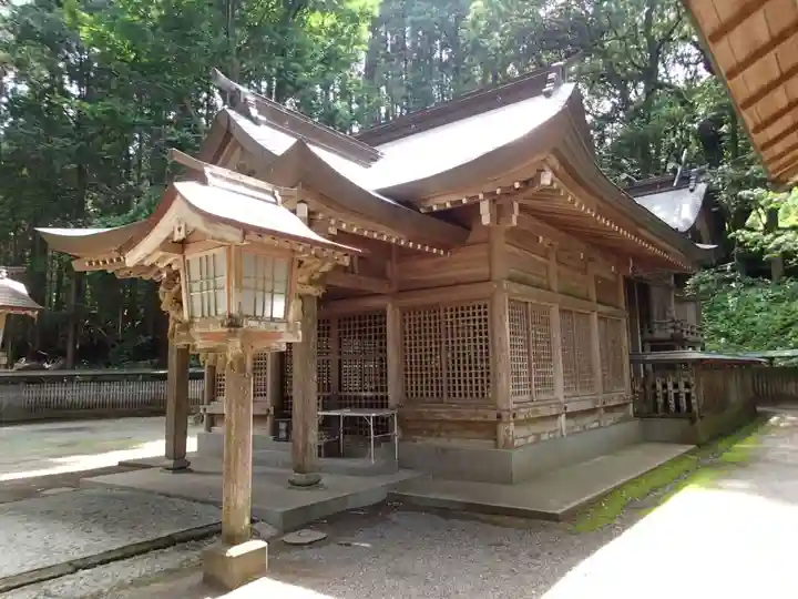 落立神社の本殿・本堂
