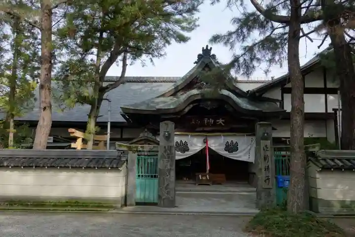 大神教本院のその他建物