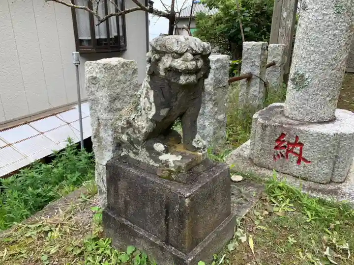 八幡神社の狛犬