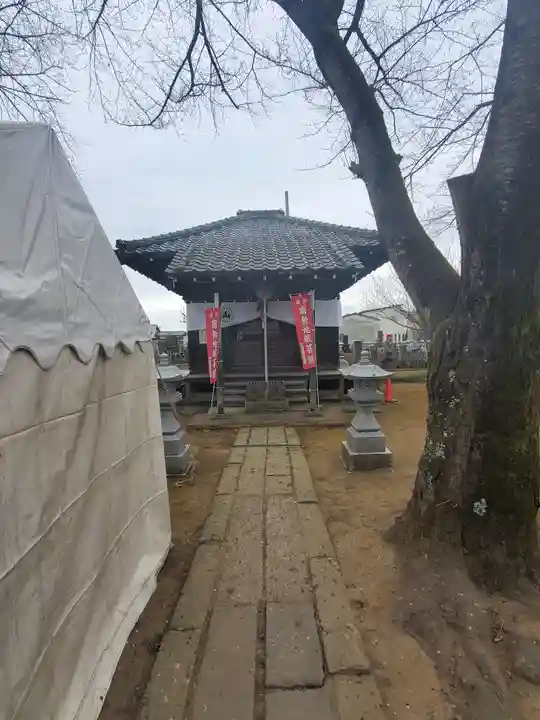 壬生寺の本殿・本堂