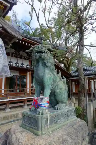 杭全神社の狛犬