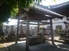 縁盛寺の手水