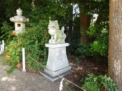鴨神社の狛犬
