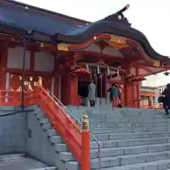 花園神社の本殿