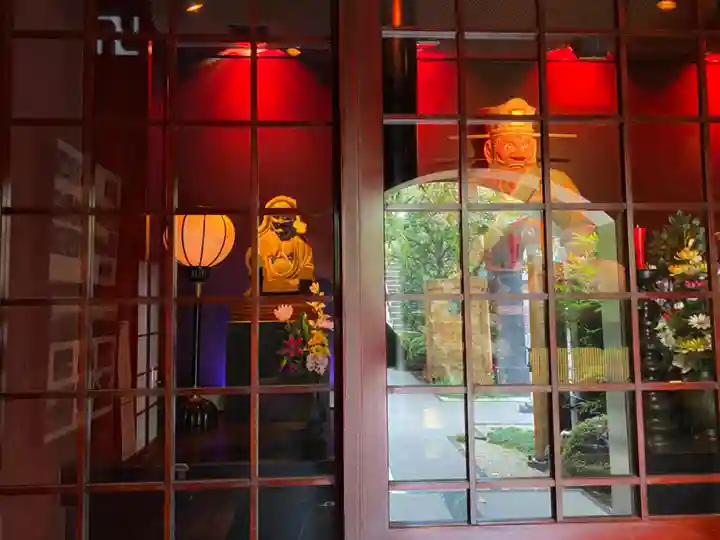 華厳寺の本殿・本堂