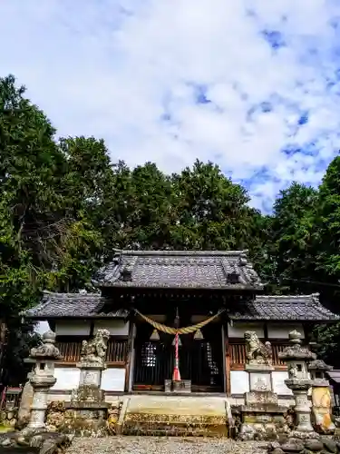 赤坂神社の本殿