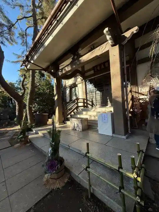 深光寺の{uncategorized: "未分類", other: "その他", undefined: "問題あり", building: "その他建物", grave: "お墓", sacred_gate: "鳥居", guardian: "狛犬", statue: "像", buddha: "仏像", history: "歴史", nature: "自然", garden: "庭園", animal: "動物", pagoda: "塔", temizu: "手水舎", mountain_gate: "山門・神門", sanctuary: "本殿・本堂", subordinate: "末社・摂社", art: "芸術", scenery: "景色", jizo: "地蔵", ema: "絵馬", goshuin: "御朱印", omikuji: "おみくじ", items: "授与品その他", amulet: "お守り", goshuincho: "御朱印帳", eats: "食事", festival: "お祭り", votive_dance: "神楽", shichigosan: "七五三参", wedding: "結婚式", experience: "体験その他", initially: "初詣", around: "周辺", anti_infection: "感染症対策"}