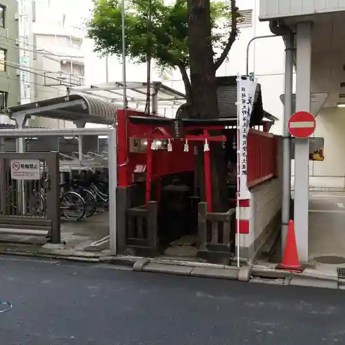 延壽稲荷神社の鳥居