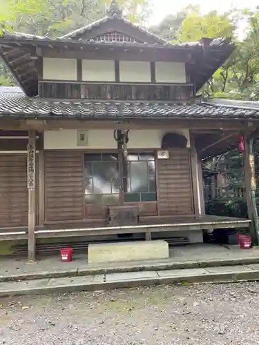 観音寺の本殿・本堂