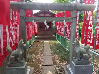 大泉氷川神社の末社・摂社