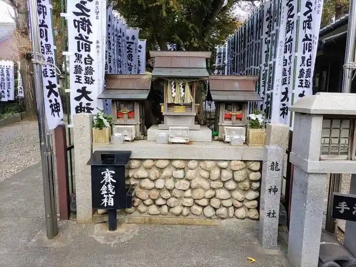 一之御前社の末社・摂社