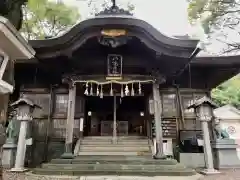 津田八幡神社の本殿