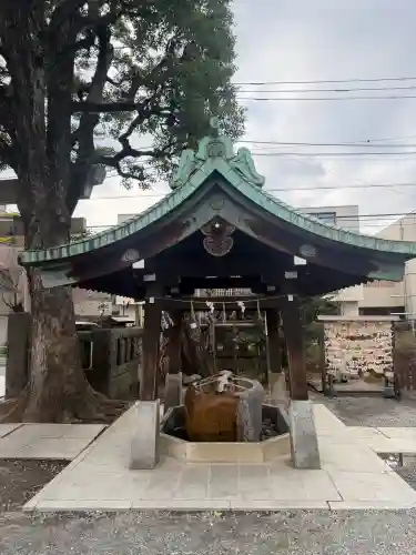 麻布氷川神社の{uncategorized: "未分類", other: "その他", undefined: "問題あり", building: "その他建物", grave: "お墓", sacred_gate: "鳥居", guardian: "狛犬", statue: "像", buddha: "仏像", history: "歴史", nature: "自然", garden: "庭園", animal: "動物", pagoda: "塔", temizu: "手水舎", mountain_gate: "山門・神門", sanctuary: "本殿・本堂", subordinate: "末社・摂社", art: "芸術", scenery: "景色", jizo: "地蔵", ema: "絵馬", goshuin: "御朱印", omikuji: "おみくじ", items: "授与品その他", amulet: "お守り", goshuincho: "御朱印帳", eats: "食事", festival: "お祭り", votive_dance: "神楽", shichigosan: "七五三参", wedding: "結婚式", experience: "体験その他", initially: "初詣", around: "周辺", anti_infection: "感染症対策"}