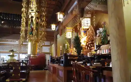 高野寺の本殿・本堂