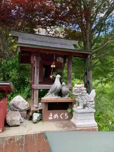 納八幡神社の本殿