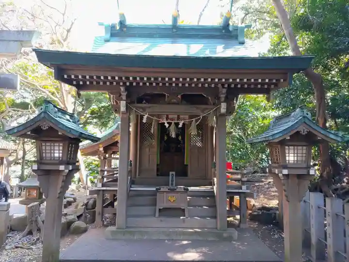 八百富神社の末社・摂社