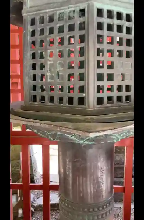 日光二荒山神社の{uncategorized: "未分類", other: "その他", undefined: "問題あり", building: "その他建物", grave: "お墓", sacred_gate: "鳥居", guardian: "狛犬", statue: "像", buddha: "仏像", history: "歴史", nature: "自然", garden: "庭園", animal: "動物", pagoda: "塔", temizu: "手水舎", mountain_gate: "山門・神門", sanctuary: "本殿・本堂", subordinate: "末社・摂社", art: "芸術", scenery: "景色", jizo: "地蔵", ema: "絵馬", goshuin: "御朱印", omikuji: "おみくじ", items: "授与品その他", amulet: "お守り", goshuincho: "御朱印帳", eats: "食事", festival: "お祭り", votive_dance: "神楽", shichigosan: "七五三参", wedding: "結婚式", experience: "体験その他", initially: "初詣", around: "周辺", anti_infection: "感染症対策"}
