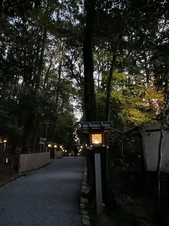 大神神社の{uncategorized: "未分類", other: "その他", undefined: "問題あり", building: "その他建物", grave: "お墓", sacred_gate: "鳥居", guardian: "狛犬", statue: "像", buddha: "仏像", history: "歴史", nature: "自然", garden: "庭園", animal: "動物", pagoda: "塔", temizu: "手水舎", mountain_gate: "山門・神門", sanctuary: "本殿・本堂", subordinate: "末社・摂社", art: "芸術", scenery: "景色", jizo: "地蔵", ema: "絵馬", goshuin: "御朱印", omikuji: "おみくじ", items: "授与品その他", amulet: "お守り", goshuincho: "御朱印帳", eats: "食事", festival: "お祭り", votive_dance: "神楽", shichigosan: "七五三参", wedding: "結婚式", experience: "体験その他", initially: "初詣", around: "周辺", anti_infection: "感染症対策"}