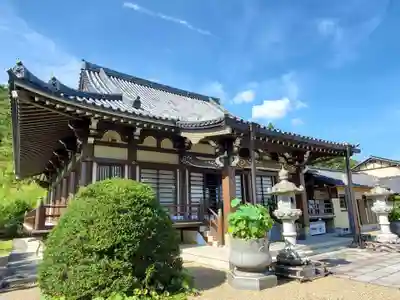 妙法寺の本殿・本堂