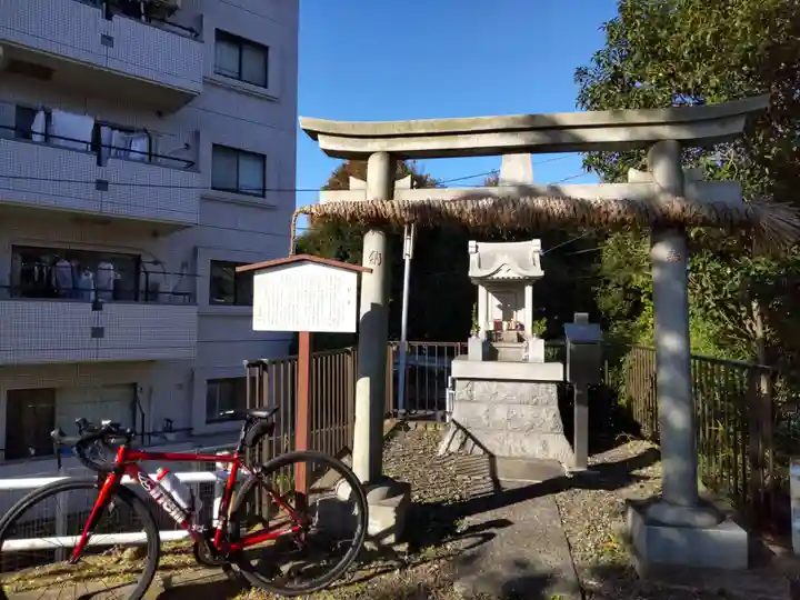 川端水神社の鳥居