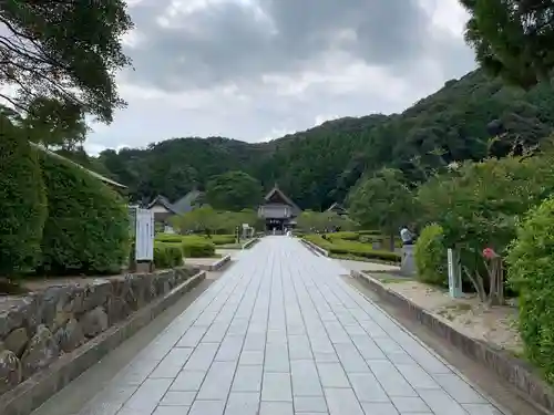 瑠璃光寺の建物その他