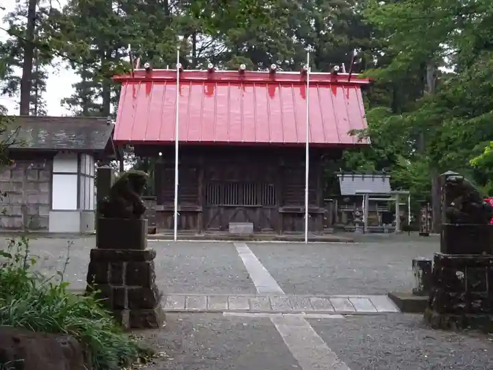 宇都母知神社の本殿・本堂