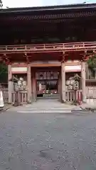 日吉大社の山門