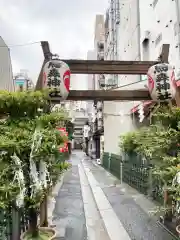 烏森神社の鳥居