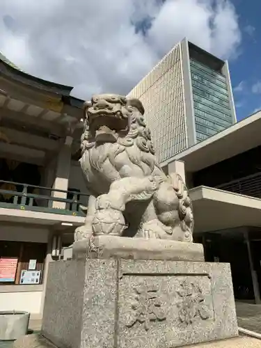 難波神社の狛犬