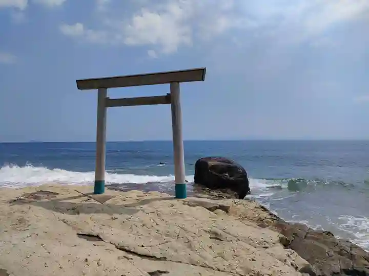 つぶてヶ浦鳥居(伊勢神宮遥拝所)の鳥居