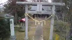 諏訪神社の鳥居