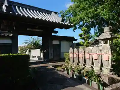 九品寺の山門・神門
