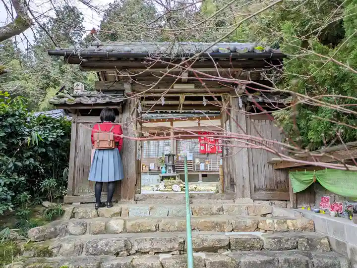牟禮山観音禅寺の山門・神門