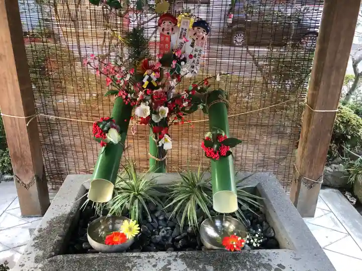 仙台大神宮の{uncategorized: "未分類", other: "その他", undefined: "問題あり", building: "その他建物", grave: "お墓", sacred_gate: "鳥居", guardian: "狛犬", statue: "像", buddha: "仏像", history: "歴史", nature: "自然", garden: "庭園", animal: "動物", pagoda: "塔", temizu: "手水舎", mountain_gate: "山門・神門", sanctuary: "本殿・本堂", subordinate: "末社・摂社", art: "芸術", scenery: "景色", jizo: "地蔵", ema: "絵馬", goshuin: "御朱印", omikuji: "おみくじ", items: "授与品その他", amulet: "お守り", goshuincho: "御朱印帳", eats: "食事", festival: "お祭り", votive_dance: "神楽", shichigosan: "七五三参", wedding: "結婚式", experience: "体験その他", initially: "初詣", around: "周辺", anti_infection: "感染症対策"}