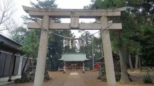 下鶴馬氷川神社の鳥居