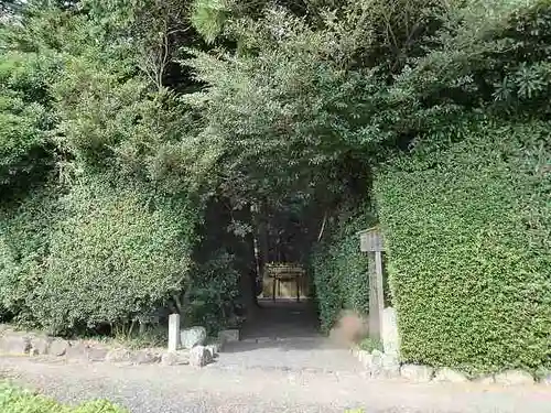 奈良波良神社（皇大神宮摂社）の建物その他