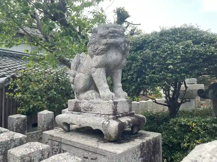石原神社 (祇園社)の{uncategorized: "未分類", other: "その他", undefined: "問題あり", building: "その他建物", grave: "お墓", sacred_gate: "鳥居", guardian: "狛犬", statue: "像", buddha: "仏像", history: "歴史", nature: "自然", garden: "庭園", animal: "動物", pagoda: "塔", temizu: "手水舎", mountain_gate: "山門・神門", sanctuary: "本殿・本堂", subordinate: "末社・摂社", art: "芸術", scenery: "景色", jizo: "地蔵", ema: "絵馬", goshuin: "御朱印", omikuji: "おみくじ", items: "授与品その他", amulet: "お守り", goshuincho: "御朱印帳", eats: "食事", festival: "お祭り", votive_dance: "神楽", shichigosan: "七五三参", wedding: "結婚式", experience: "体験その他", initially: "初詣", around: "周辺", anti_infection: "感染症対策"}