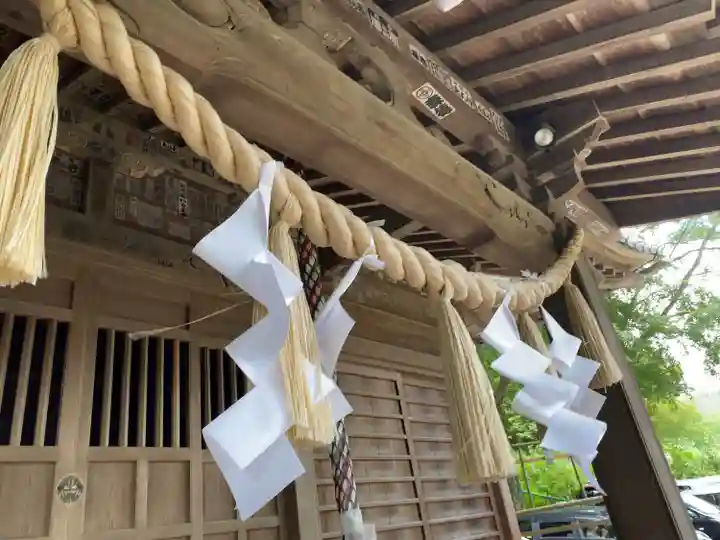 高尾山麓氷川神社の本殿・本堂