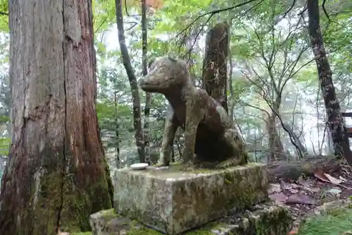 両神神社本社の狛犬