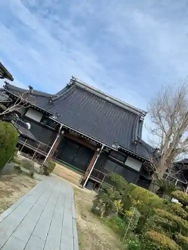 光増寺の本殿