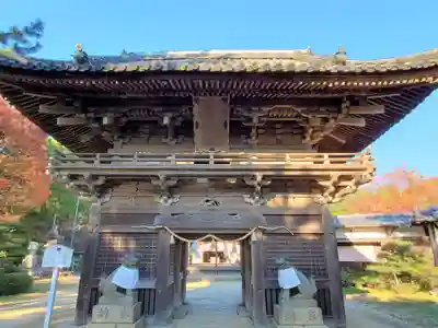 住吉神社の山門・神門