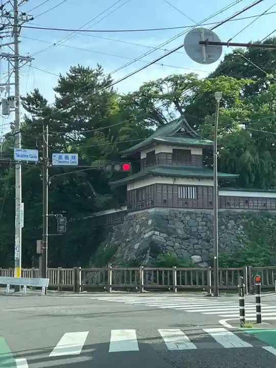 諏訪大社上社前宮(長野県)