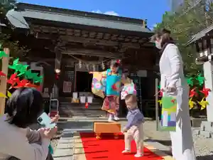 滑川神社 - 仕事と子どもの守り神の七五三参(2021年10月14日(木) 15時34分26秒投稿)