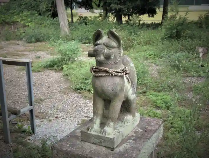 稲荷大明神の狛犬