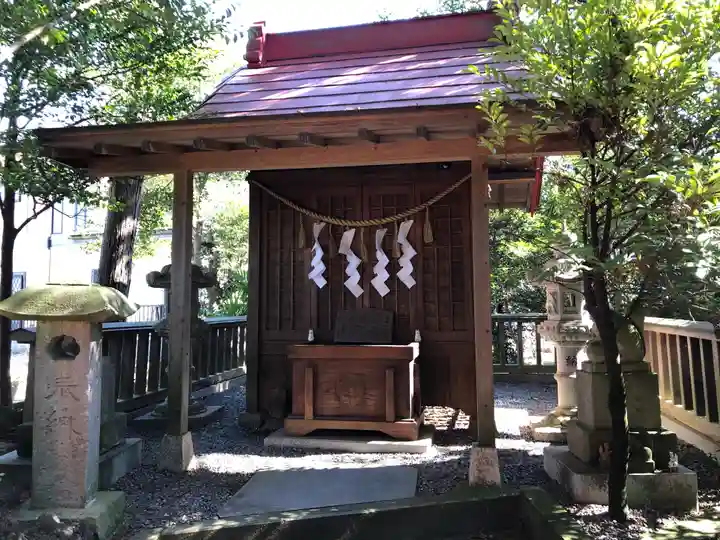 三軒地稲荷神社の本殿・本堂