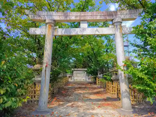 貴船社（儀長）の鳥居