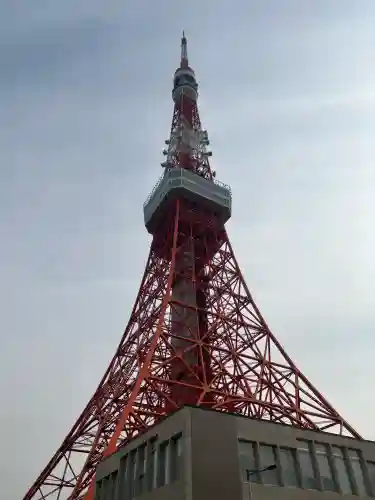 タワー大神宮の{uncategorized: "未分類", other: "その他", undefined: "問題あり", building: "その他建物", grave: "お墓", sacred_gate: "鳥居", guardian: "狛犬", statue: "像", buddha: "仏像", history: "歴史", nature: "自然", garden: "庭園", animal: "動物", pagoda: "塔", temizu: "手水舎", mountain_gate: "山門・神門", sanctuary: "本殿・本堂", subordinate: "末社・摂社", art: "芸術", scenery: "景色", jizo: "地蔵", ema: "絵馬", goshuin: "御朱印", omikuji: "おみくじ", items: "授与品その他", amulet: "お守り", goshuincho: "御朱印帳", eats: "食事", festival: "お祭り", votive_dance: "神楽", shichigosan: "七五三参", wedding: "結婚式", experience: "体験その他", initially: "初詣", around: "周辺", anti_infection: "感染症対策"}